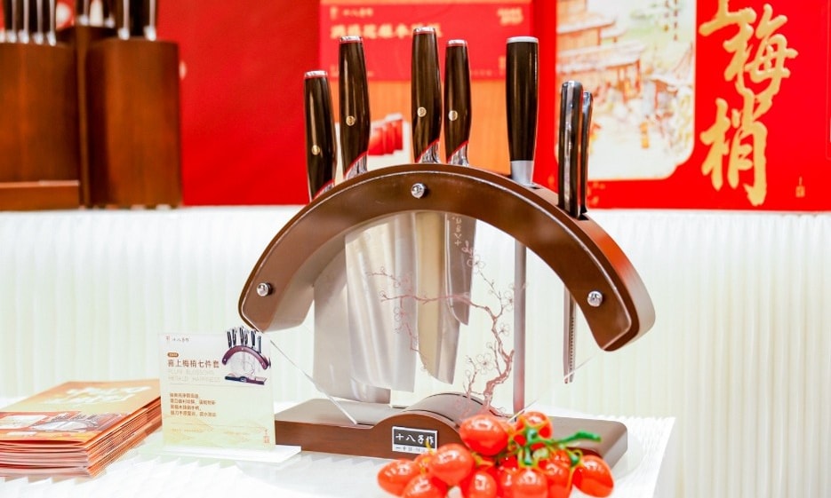 a set of knives on a stand